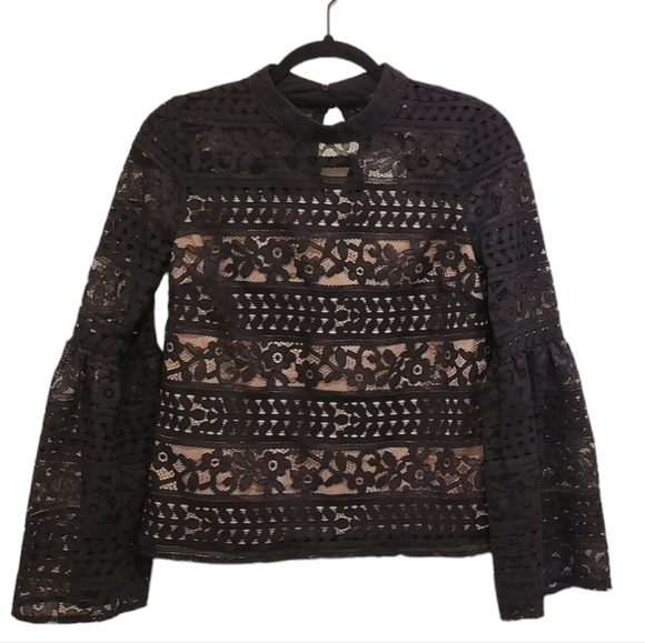 NEW English Factory S Top Black Floral Lace Embroidered Bell Sleeves Blouse - Picture 2 of 9